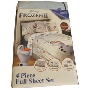 Disney Frozen II 4 Piece Full Sheet Set Fitted Flat Top Sheet Two Pillowcases